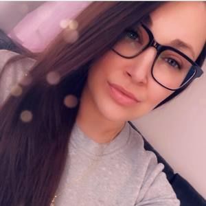 Meet your Posher, Marie-christine